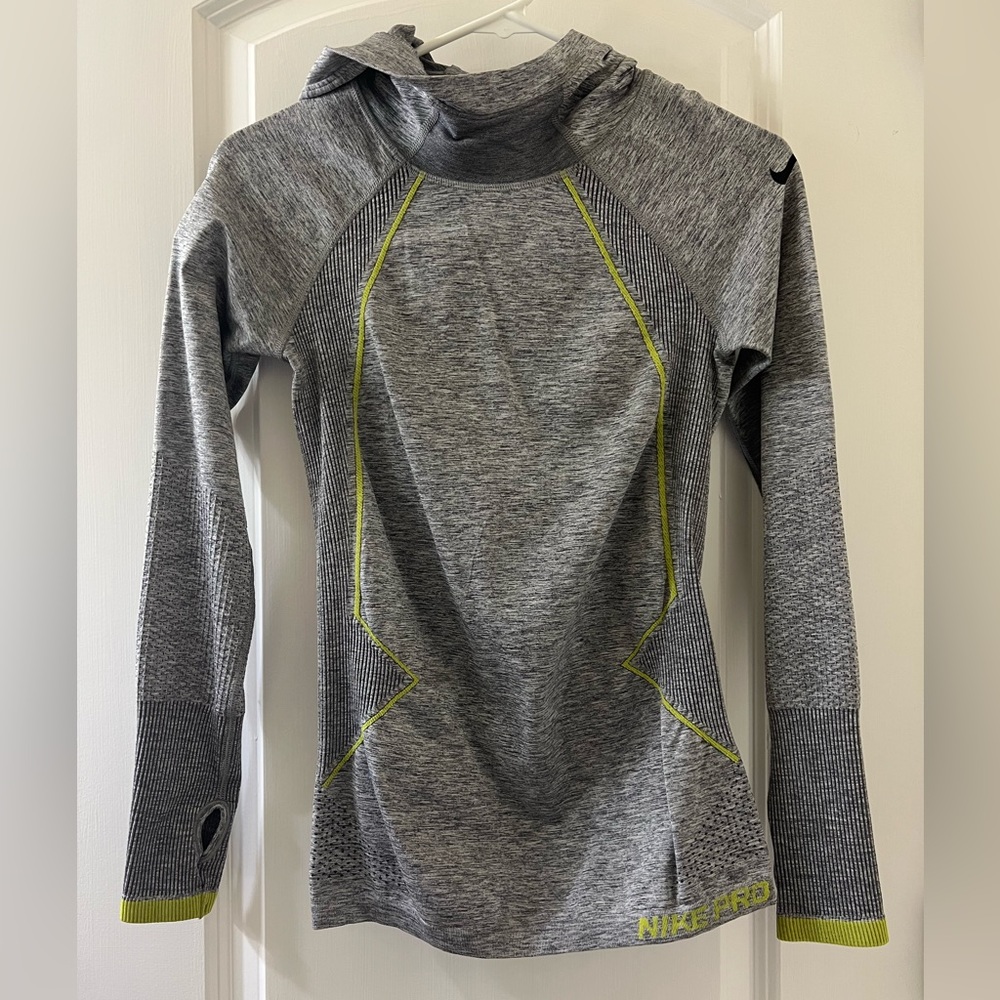 Nike sweatshirt
